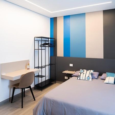 Grey House Guest House Luxury Латина Экстерьер фото